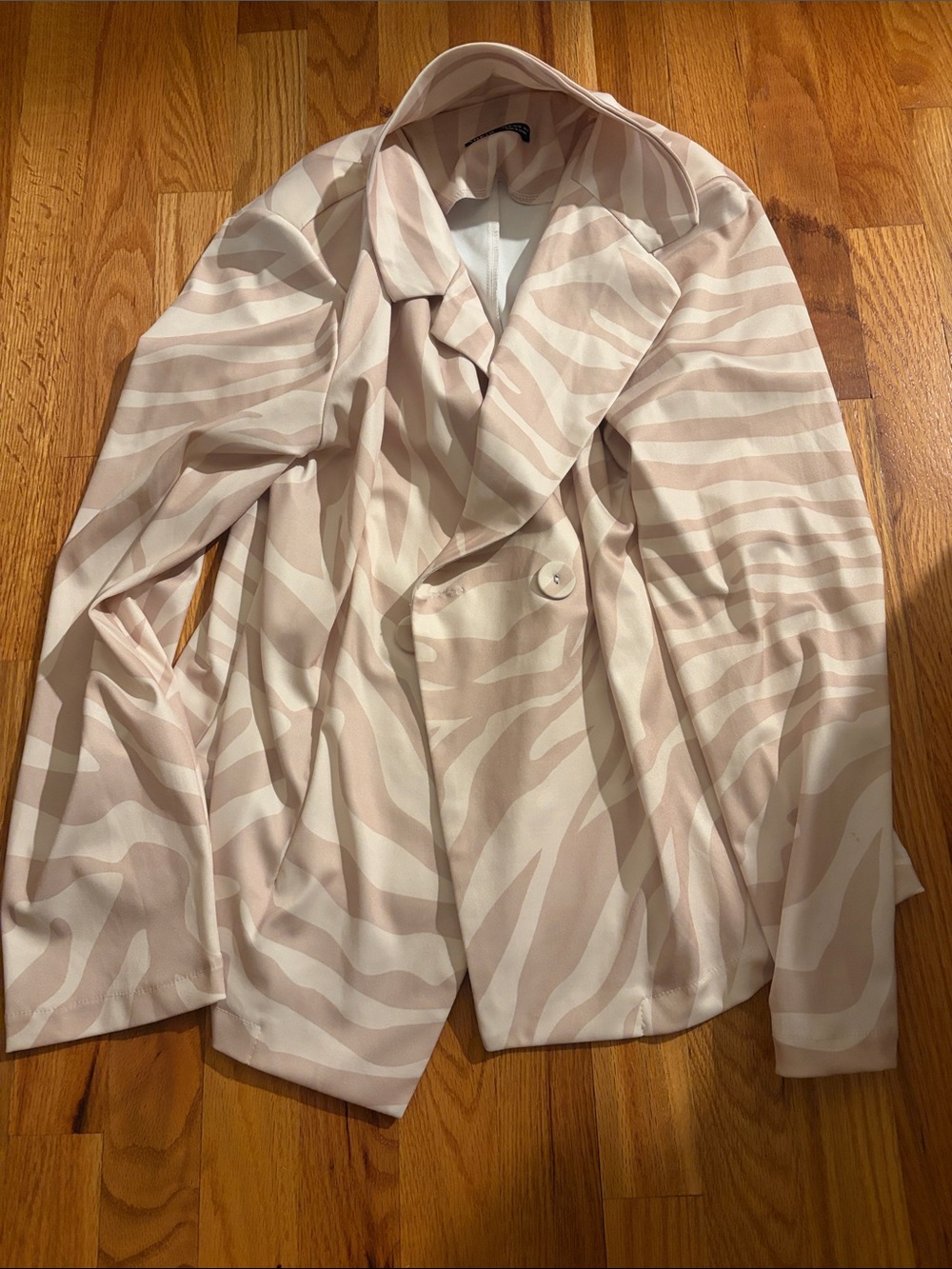 SHEIN Cream & tan Zebra-Print Blazer MEDIUM